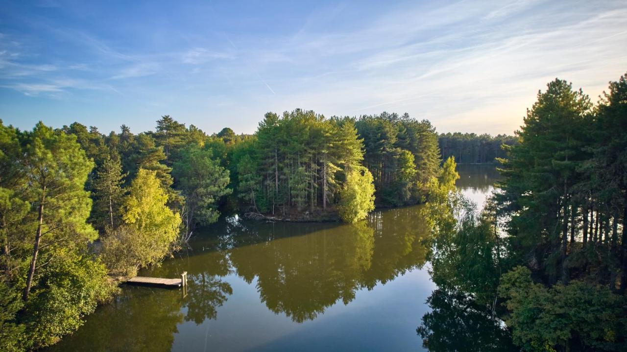 Center Parcs Les Hauts De Bruyeres Hotell Chaumont-sur-Tharonne Eksteriør bilde